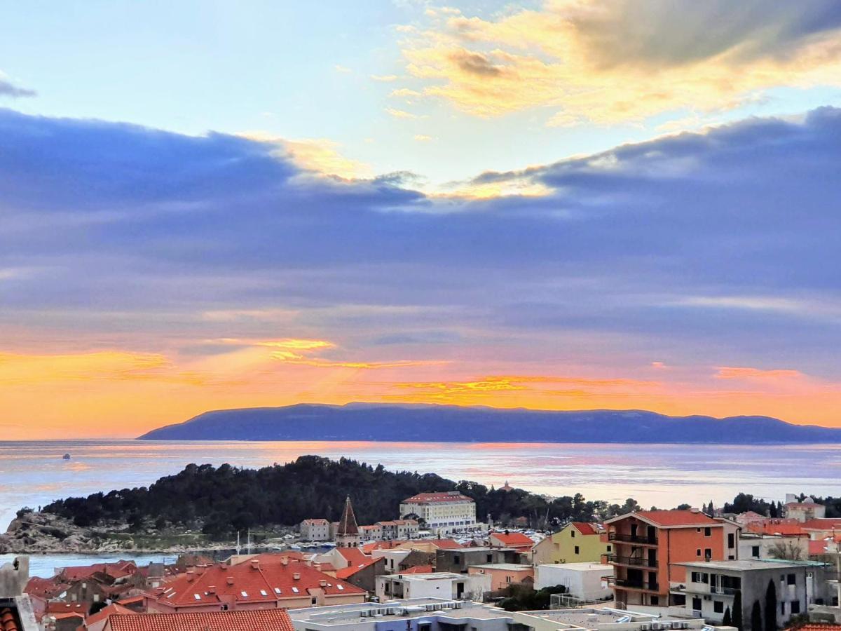 Stunning City View * Makarska