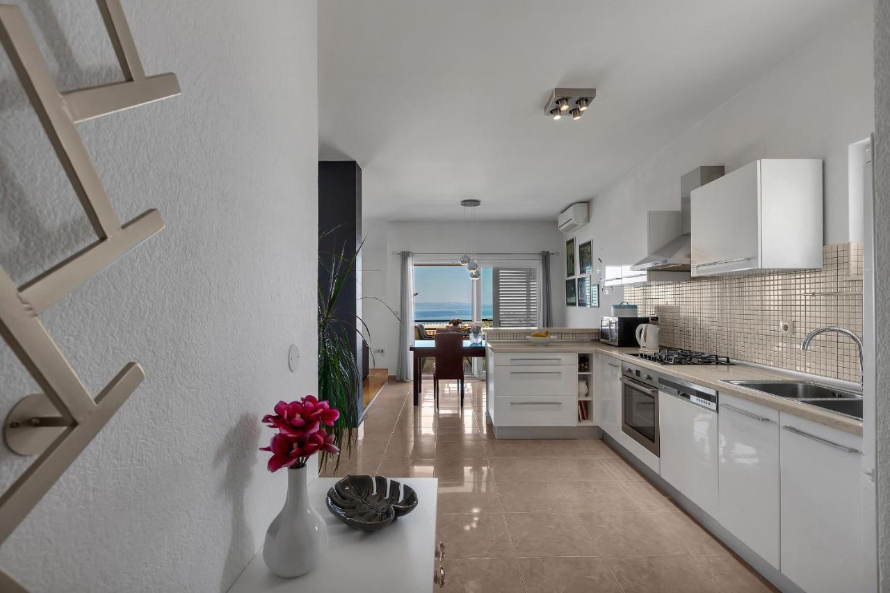 Apartman Stunning City View *